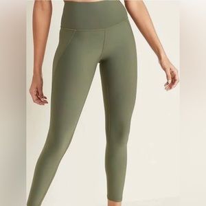 Old Navy High-Waisted Elevate Built-In Sculpt Compression Leggings